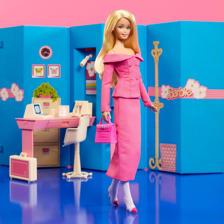 Barbie Signature Styled by Andrew Mukamal Fashion Doll, coleccionab...