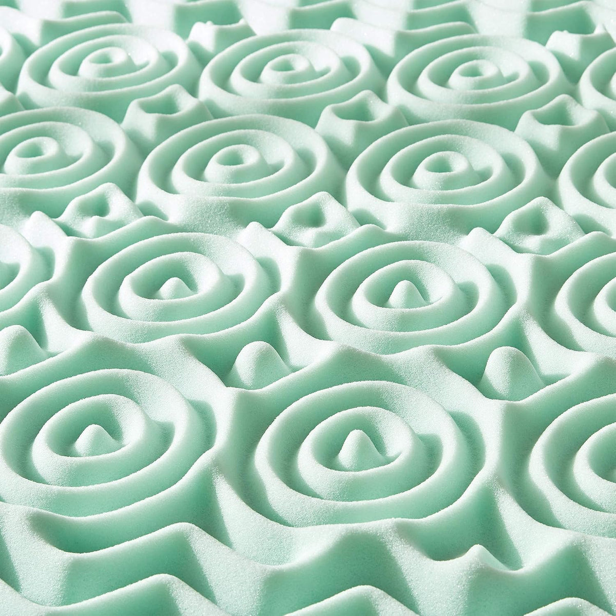 Mellow - Cubrecolchón de espuma viscoelástica de 1.5 pulgadas y 5 zonas, con impregnación de aloe vera relajante, tamaño Queen