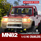 MN-82 RC Rock Crawler Coche Camioneta Toyota Escala 1/12, Camión de Control Remoto Todoterreno 4WD 2.4GHz, Modos de 2 Velocidades, 2×1200mAh Baterías, Oruga Todo Terreno para Adultos Niños Interior