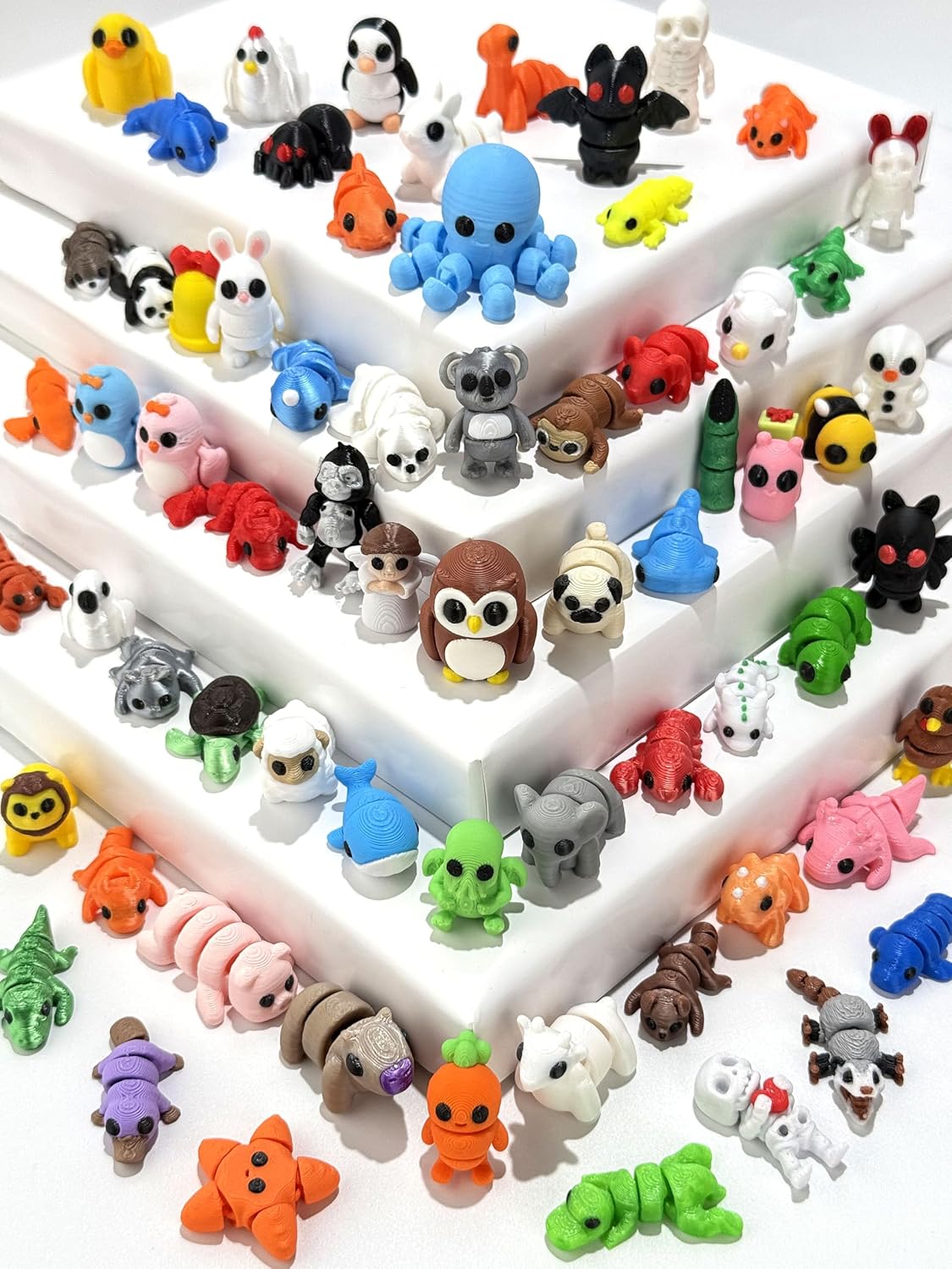 60 piezas de animales impresos al azar en 3D figuras