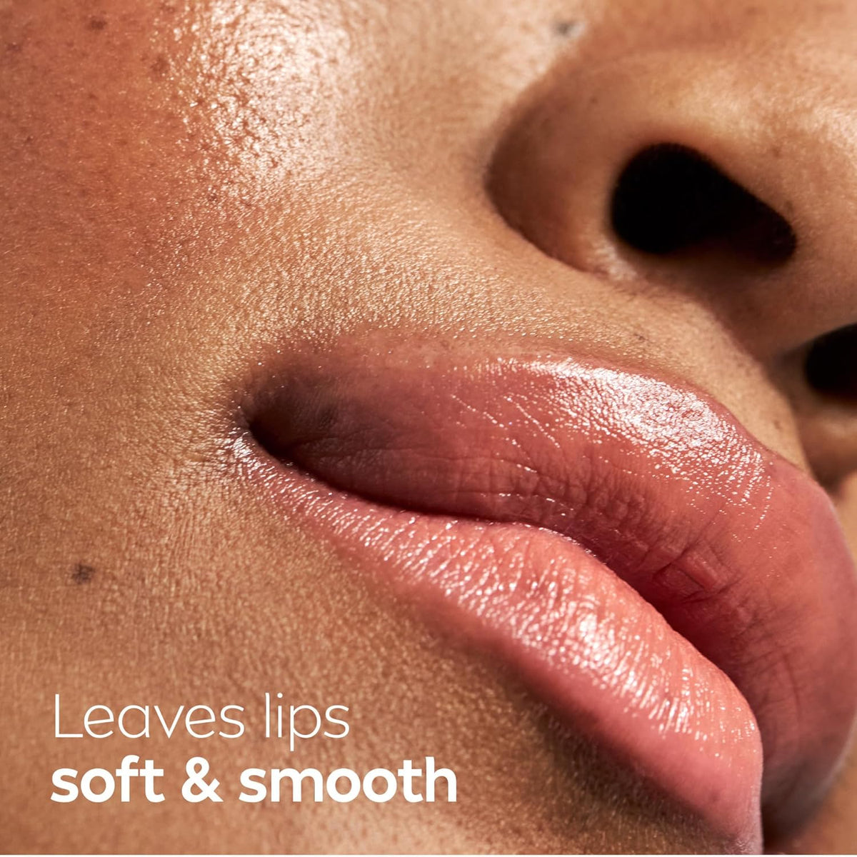 NIVEA Cuidado Labial de Suavidad, Bálsamo Labial con Protector Sola...