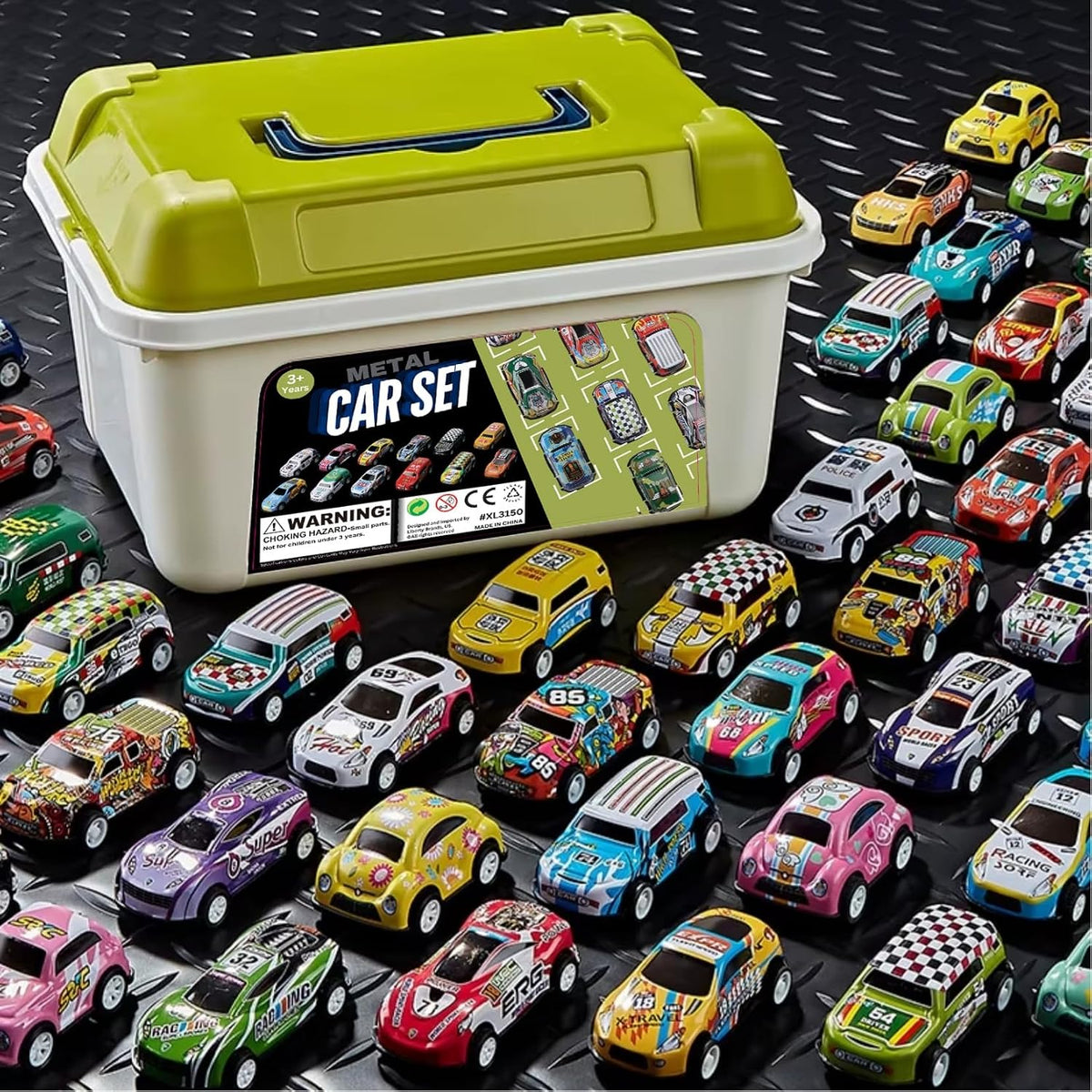 Liberty Imports Paquete de 50 autos de carreras para niños, a escala 1:64, vehículos de carreras de metal a granel en cubo de almacenamiento, recuerdos de fiesta, bolsas de regalo, premios de aula para niños y niñas pequeños