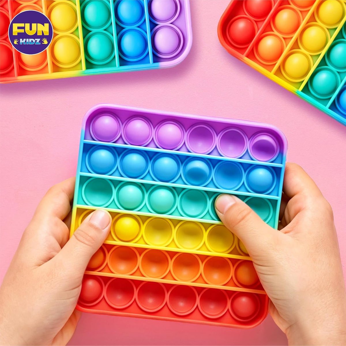 Caja de juguetes para niñas y niños, FunKidz paquete misterioso de juguetes sensoriales para la ansiedad para niños, regalos para fiestas, premios para el aula, viajes, camping con estuche portátil