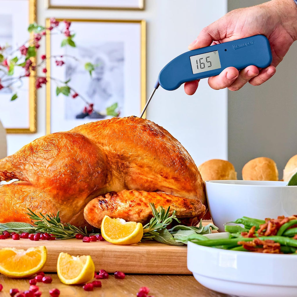 ThermoWorks Thermapen ONE - Termómetro de lectura instantánea recomendado n.º 1, color rojo pimienta de cayena