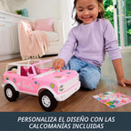 Hot Wheels RC Barbie Ford Bronco - Auto de juguete con control remoto, vehículo RC con accesorio para cachorros, cama y cuenco para perro, además de calcomanías para personalización, se adapta a 2