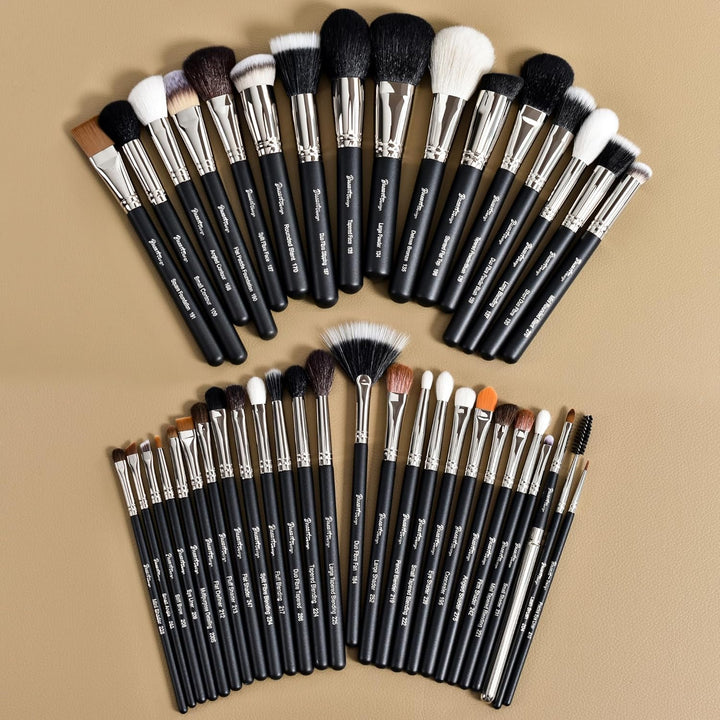 BUEART DESIGN - Juego de 42 brochas de maquillaje con pelo de cabra...