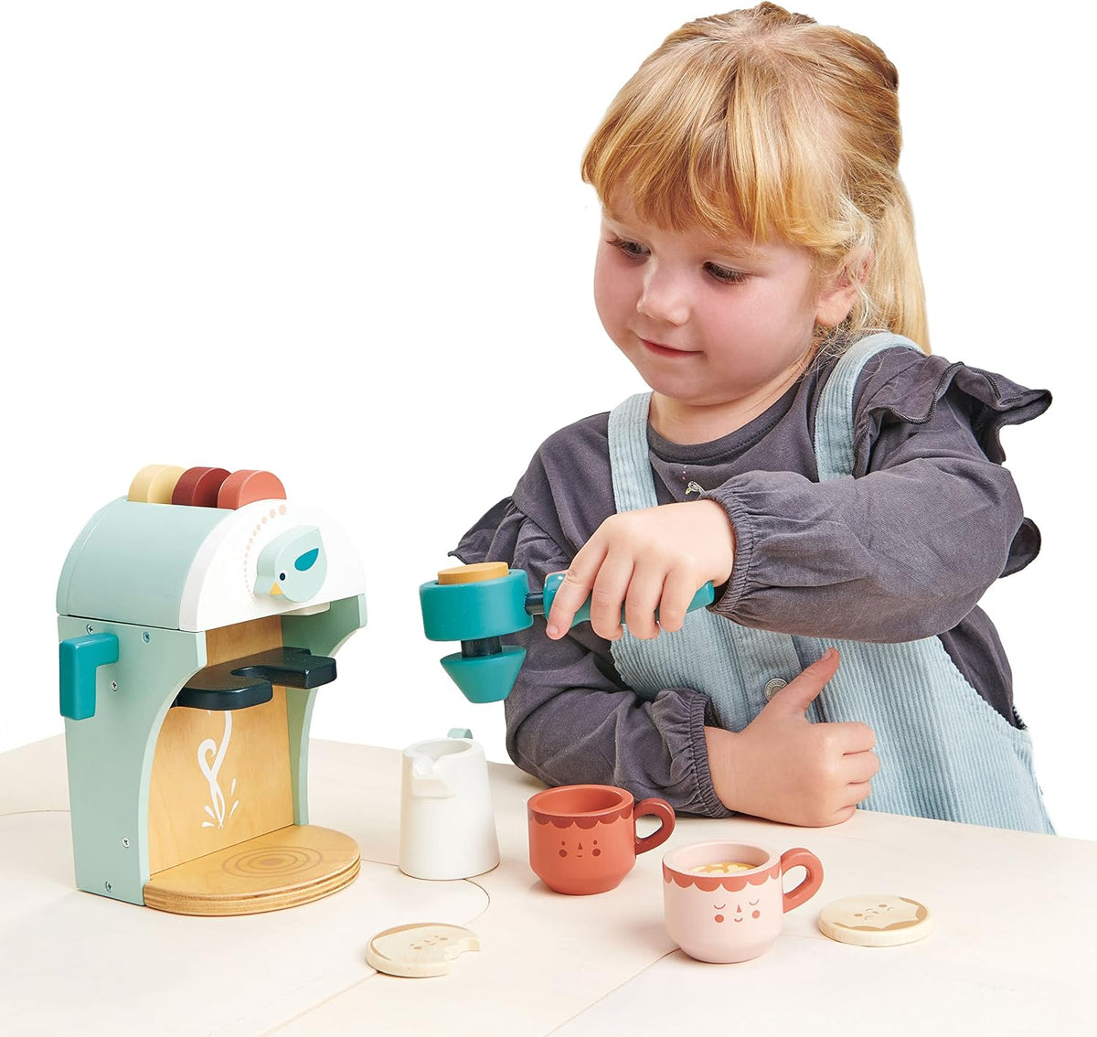 Tender Leaf Toys - Máquina de café de madera Babyccino Maker juguete de juego de comida con cápsulas y tazas de expreso hecho de materiales de primera calidad, artesanía a partir de 3 años