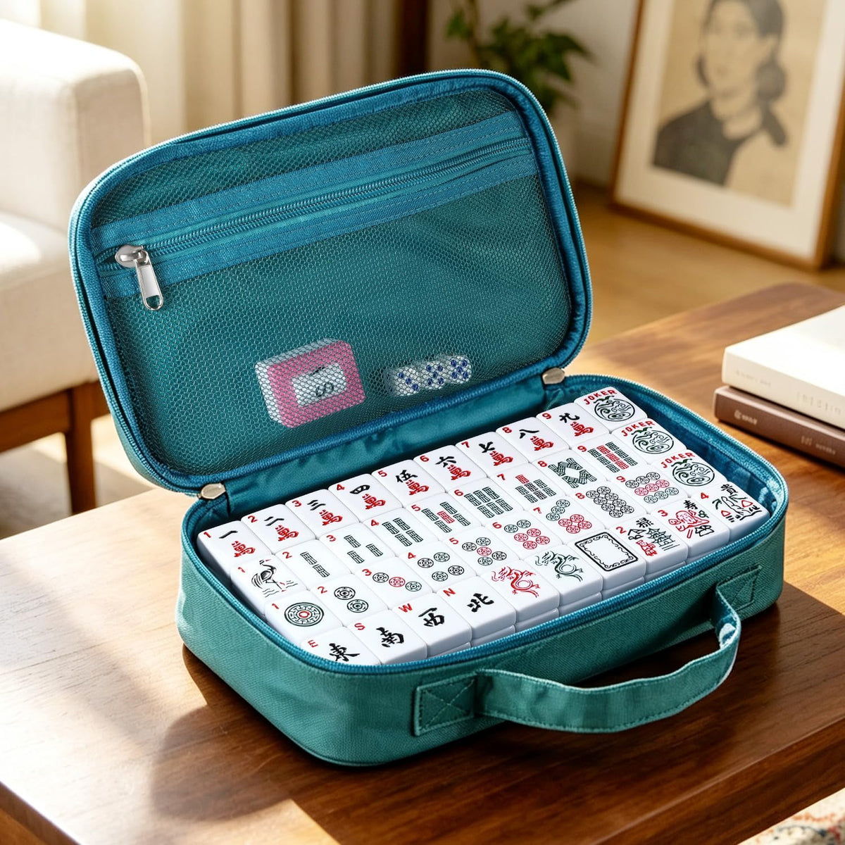 Juego de mahjong americano prémium con bolsa de transporte duradera verde, 166 azulejos blancos, incluye fichas y dados, juego de azulejos Mahjong portátil de viaje completo