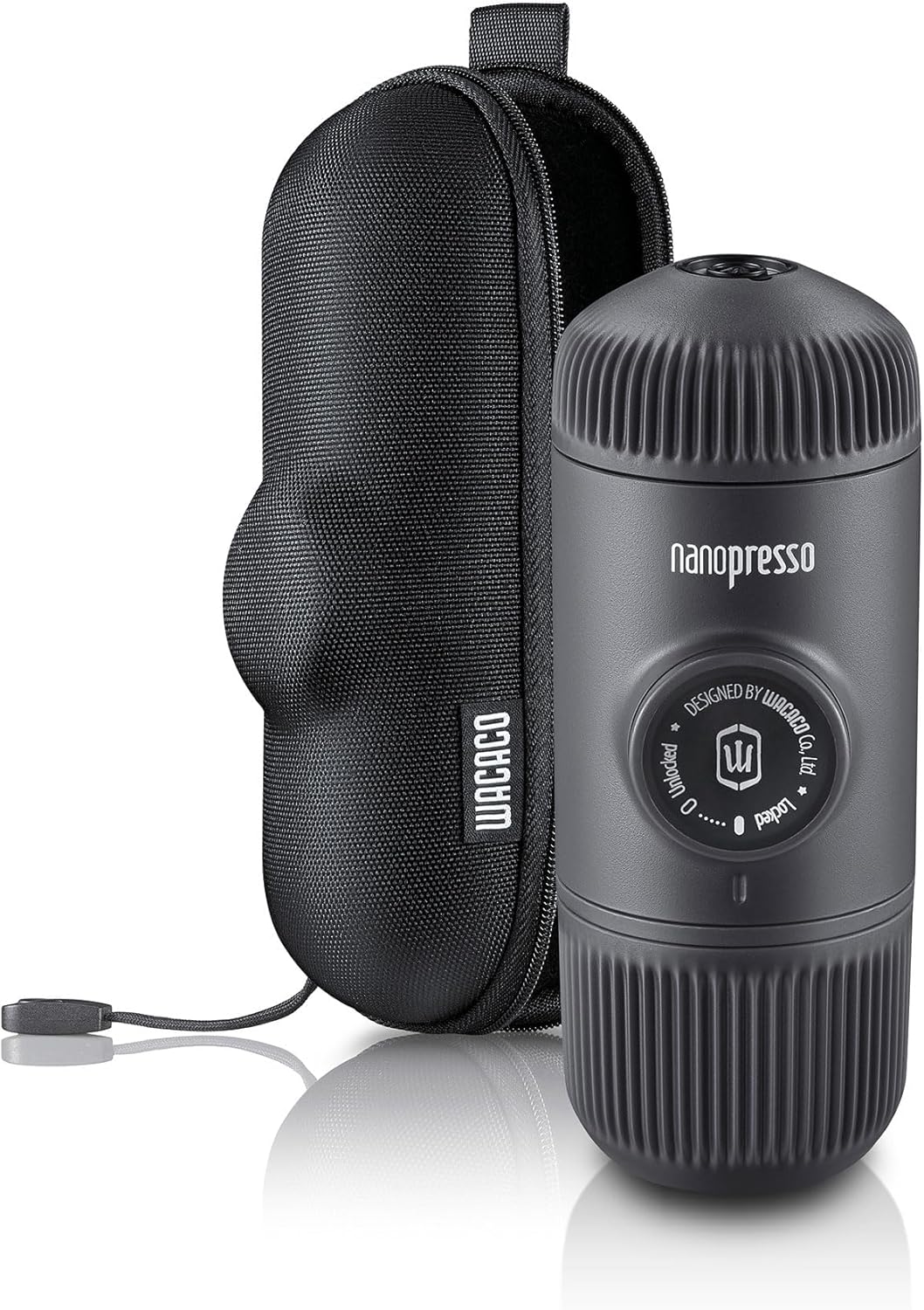 Wacaco Nanopresso - Cafetera portátil de café expreso con funda protectora Nanopresso, versión mejorada de Minipresso, presión de 18 bares, cafetera de viaje extra pequeña, funciona manualmente