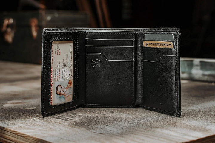 HOJ Co., Eastwood Trifold, Negro