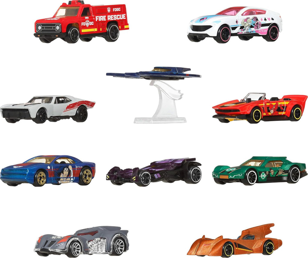 Hot Wheels Coches de juguete, paquete de 10 con temática de Batman, juego de 10 vehículos fundidos que incluye un Batmóvil y un Batplane en escala 1:64 (estilos pueden variar)