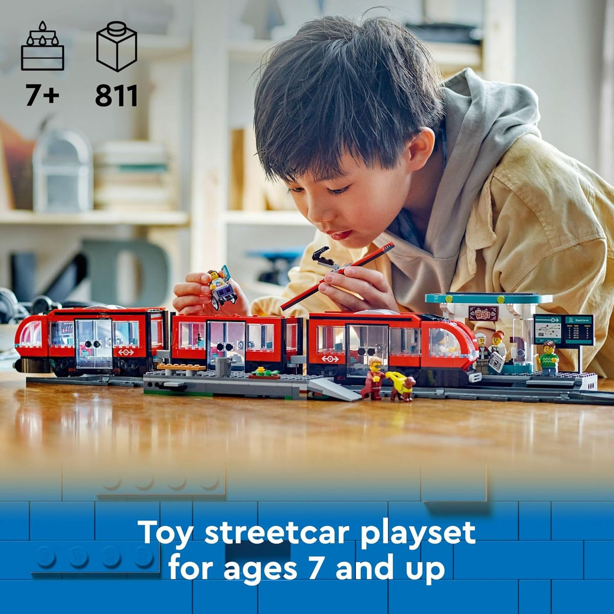 LEGO City Downtown - Juego de tranvía y tren de estación