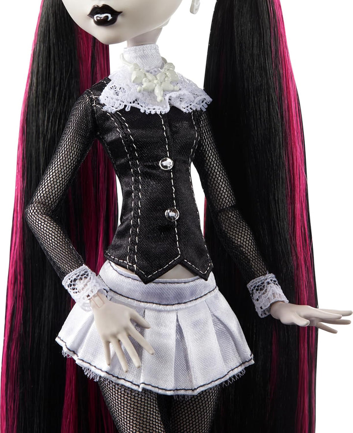 Monster High Reel Drama Muñeca, Draculaura en blanco y negro, repro...