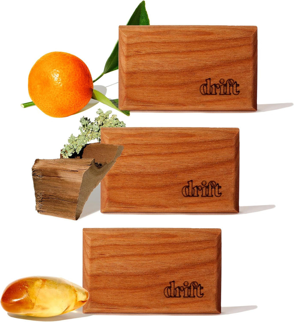 Drift - Ambientador de coche – El ambientador de madera original – Eliminador de olores de coche – Aroma de larga duración – Aceites esenciales – Ingredientes limpios – Variedad de 3 unidades de