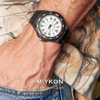Miykon Reloj deportivo para hombres negro, buceo, bisel giratorio, resistencia al agua 100M