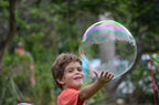 Kit de varita de burbujas gigante y recambios, incluye 7 bolsas de concentrado y folleto de consejos | Fabricante de burbujas para exteriores para niños | Recuerdo de fiesta de burbujas