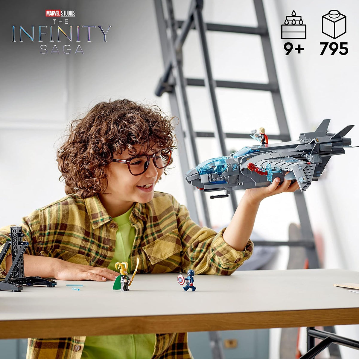 LEGO Marvel Los Vengadores Quinjet 76248, Juego de Construcción de Nave Espacial con Minifiguras de Thor, Iron Man, Viuda Negra, Loki y Capitán América, Saga del Infinito