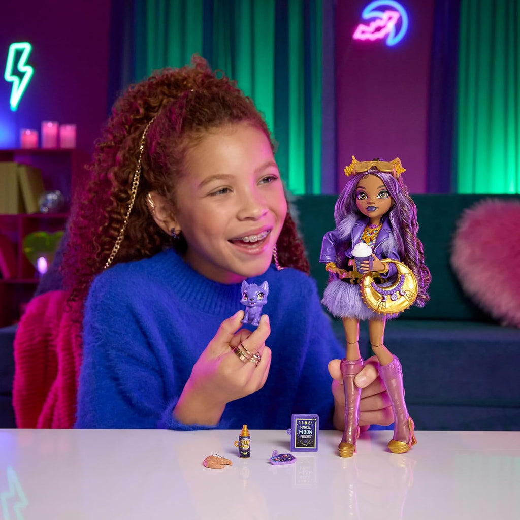 Monster High Clawdeen Wolf Doll con Pet Wolf Pup