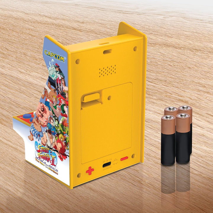 My Arcade Super Street Fighter II Nano Player Pro: 2 Games in 1, 4....