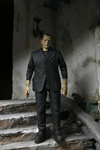 Universal Monsters - Ultimate Frankenstein's Monster (color) Figura de acción a escala