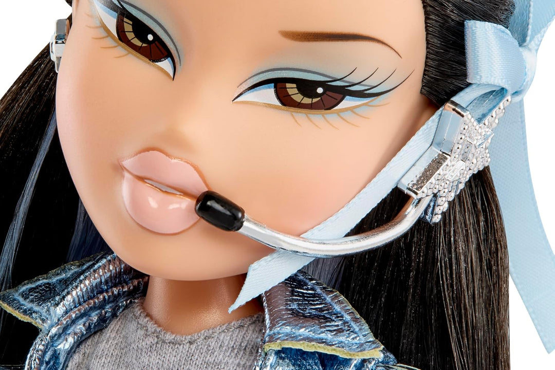 Bratz Pop Starz Jade Fashion Doll con accesorios y encanto