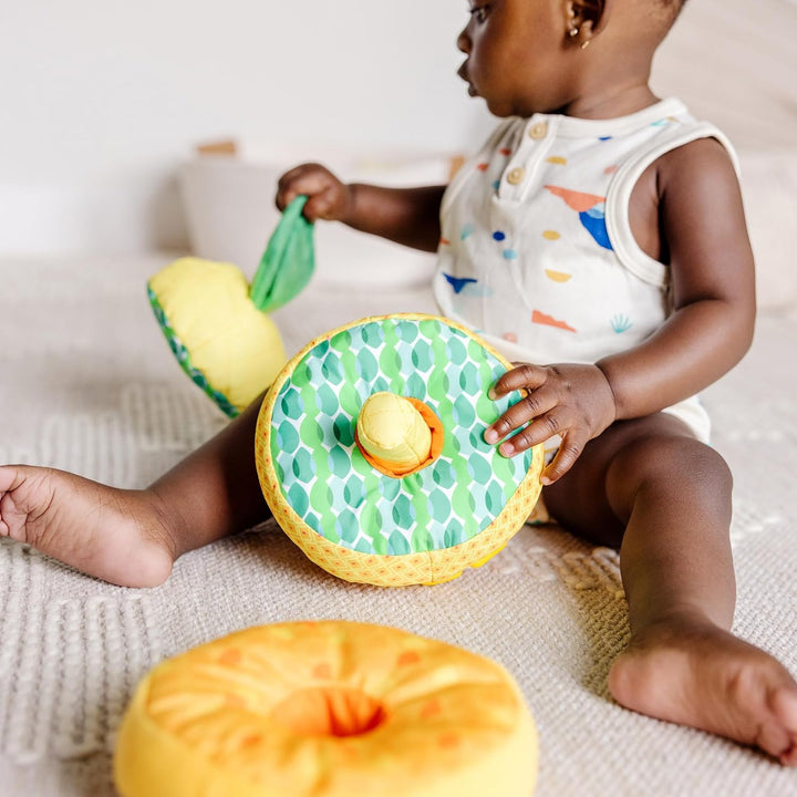 Melissa Doug Multi-Sensory Piña Soft Stacker Juguete