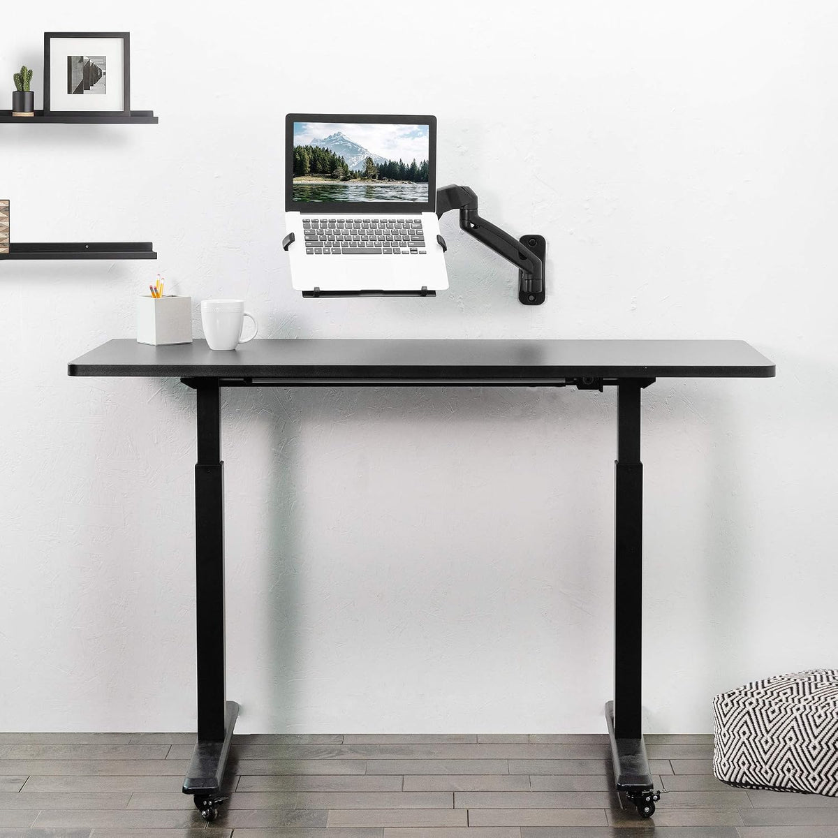 VIVO Soporte de pared para laptop con brazo neumático extensible aj...