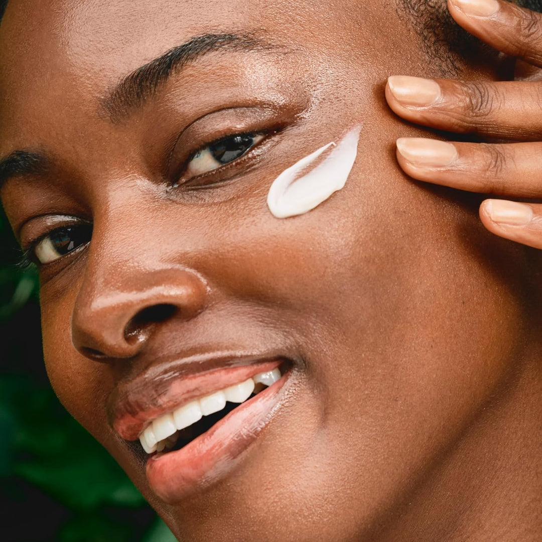 Clarins Hidratante de día multiactivo con niacinamida | Suaviza las...