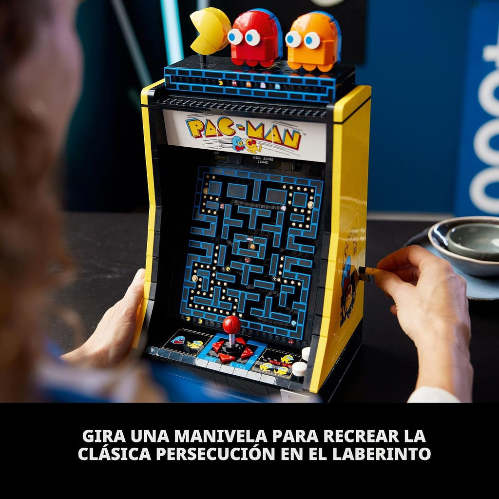 LEGO Icons PAC-Man - Juego de construcción arcade para adultos, decoración coleccionable de oficina, estante o dormitorio, regalos para hombres y mujeres, con mango móvil para recrear, 10323