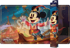 Ravensburger Disney Lorcana - Tapete de juego TCG con Mickey Mouse – Principito valiente | Protege las tarjetas – Juego versátil, escritorio o alfombrilla para mouse – Superficie antideslizante duradera – A partir de 8 años