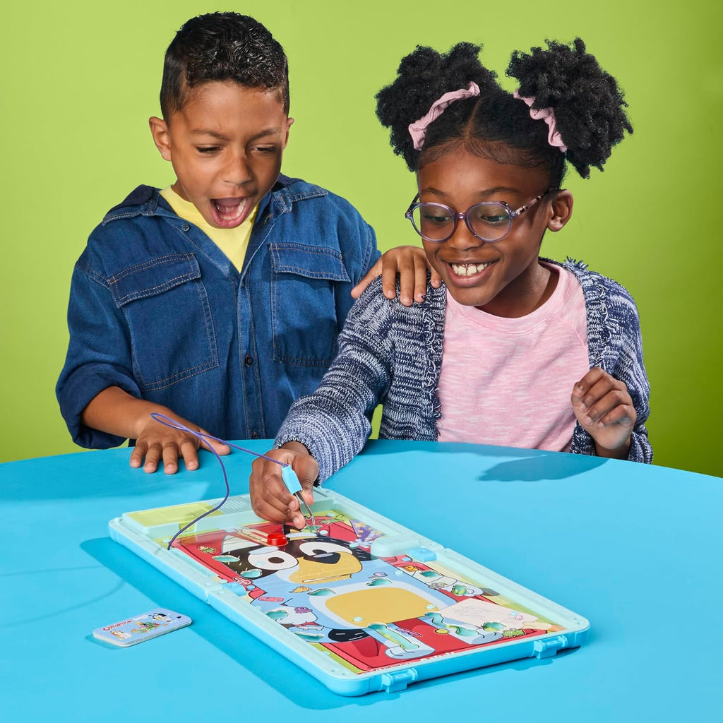 Hasbro Gaming Operación BLUEY