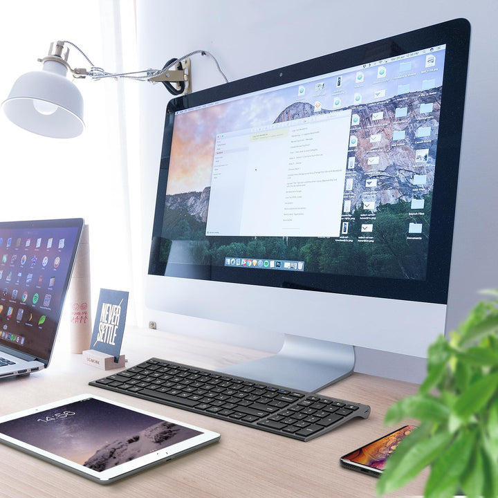 iClever - Teclado Bluetooth recargable para varios dispositivos, bl...
