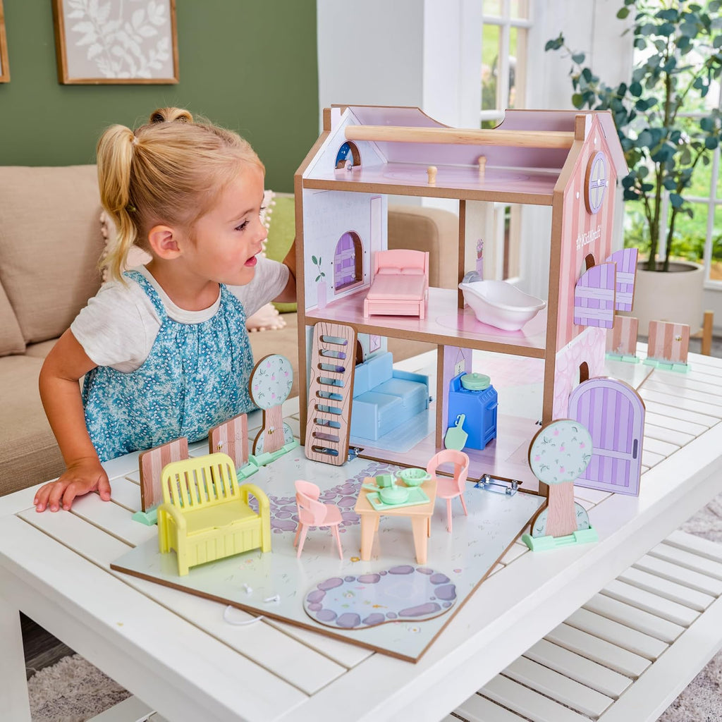 KidKraft Play & Store Cottage - Casa de muñecas de madera con 36 accesorios