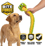 Bite Force - Juguete duradero y resistente para perros Slither The Snake con chirriador, reforzado con Kevlar para masticadores agresivos para perros pequeños, medianos y grandes - Verde.