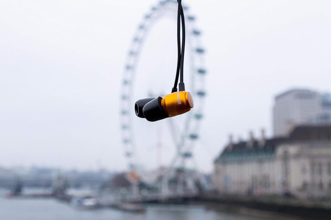 LUDOS Clamor - Audífonos con cable, diseño intraauricular, 5 años d...