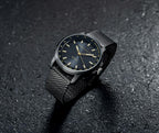 Perry Ellis Reloj para hombre con energía solar | Correa de malla de acero | Relojes de pulsera analógicos resistentes al agua para hombre | Caja de 43mm | Bisel de tacómetro de aluminio | Elegante