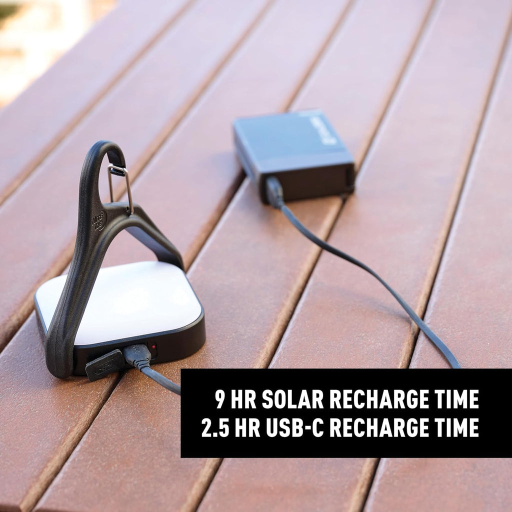 Lámpara Nite Ize Radiant Revolve - Linterna solar recargable y solar, luz solar de alta calidad para accesorios de camping y equipo de mochilero, diseño resistente a la intemperie con cuerpo giratorio de 360