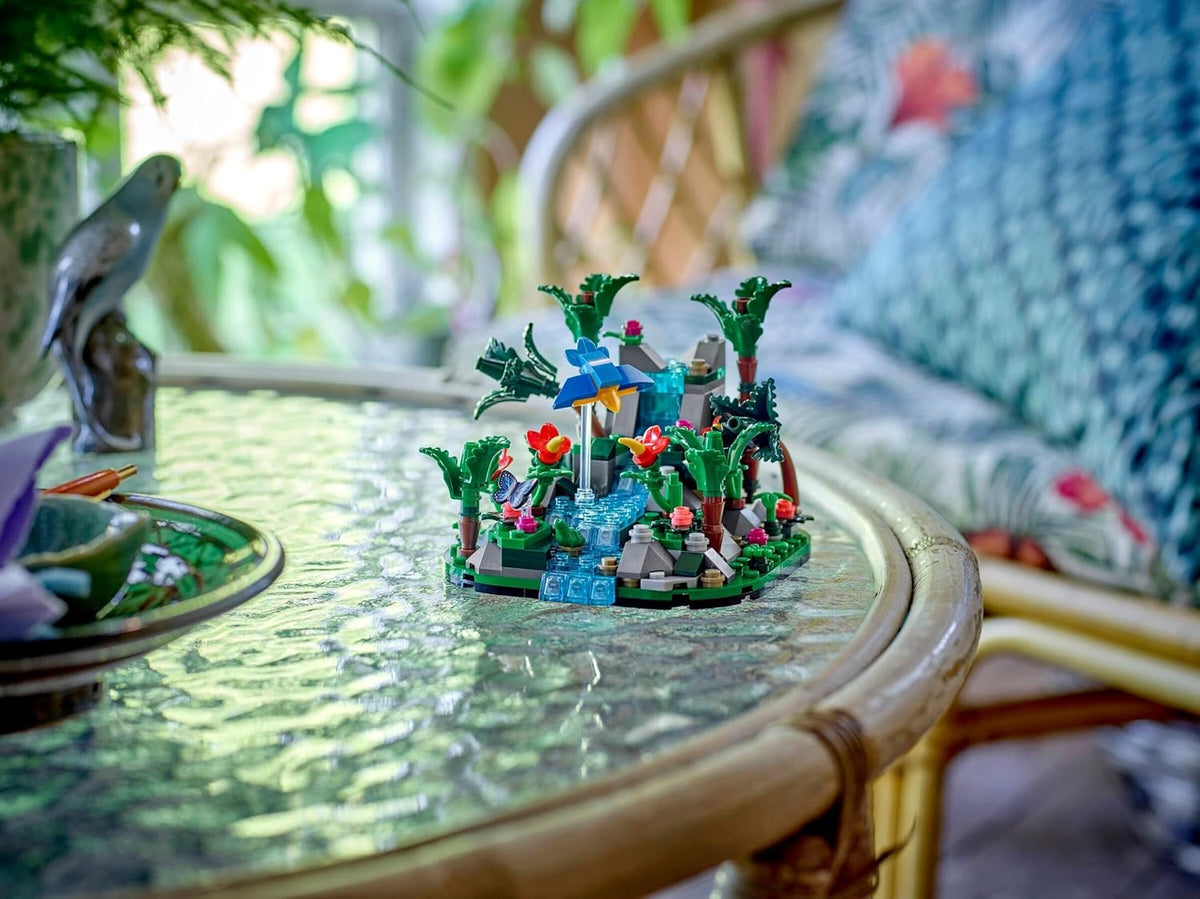 LEGO 40782 Juego de Edición Limitada de Diorama de Selva Tropical