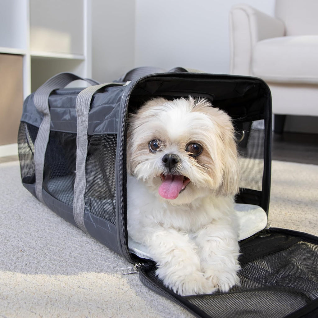 Sherpa Transportador de mascotas aprobado por aerolíneas con marco de alambre de resorte, transportador de gatos y perros para viajes de aerolíneas y visitas al veterinario, ventilación de malla, cremalleras de bloqueo, gris carbón, grande