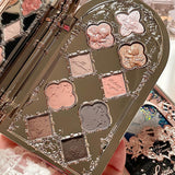 Flower Knows Cherub Bloom - Juego de caja de regalo de maquillaje d...