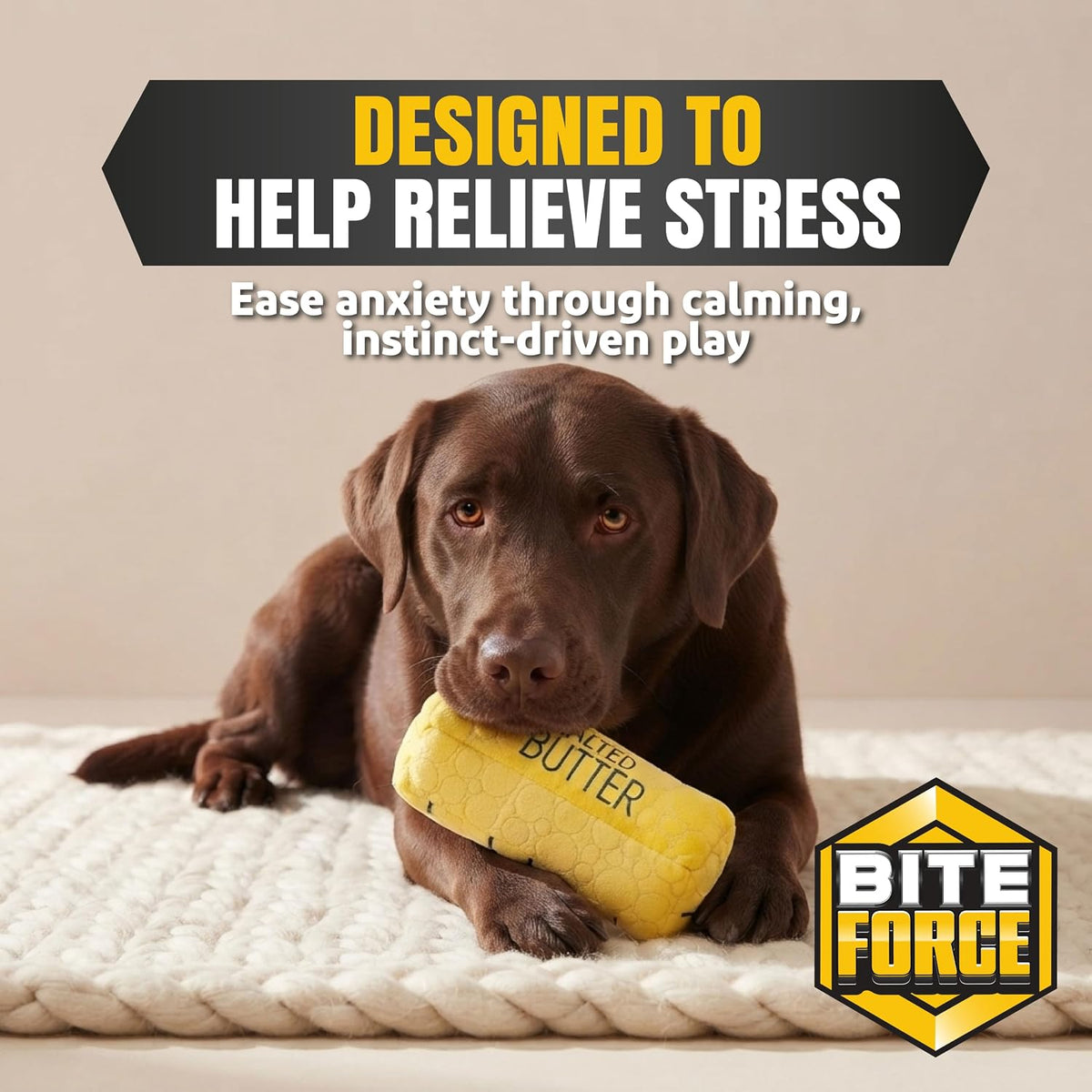 Bite Force Juguete para perros – Mantequilla salada de felpa grande, duradera y fuerte con chirriador, reforzada con Kevlar para masticadores agresivos.