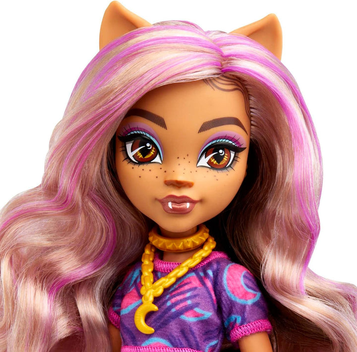 Monster High La muñeca Clawdeen cuenta con más de 10 articulaciones...