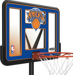 Lifetime NBA New York Knicks - Aro de baloncesto portátil, altura ajustable de 7.5 a 10 pies, tablero de fusión inastillable de 44 pulgadas, base con ruedas