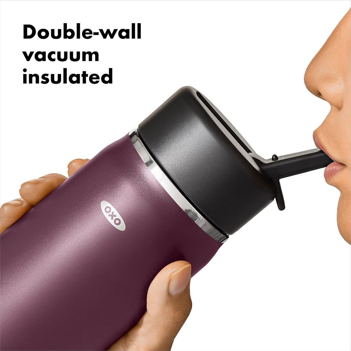 OXO Strive - Botella de agua de boca ancha de 24 onzas con tapa con popote, color granate morado
