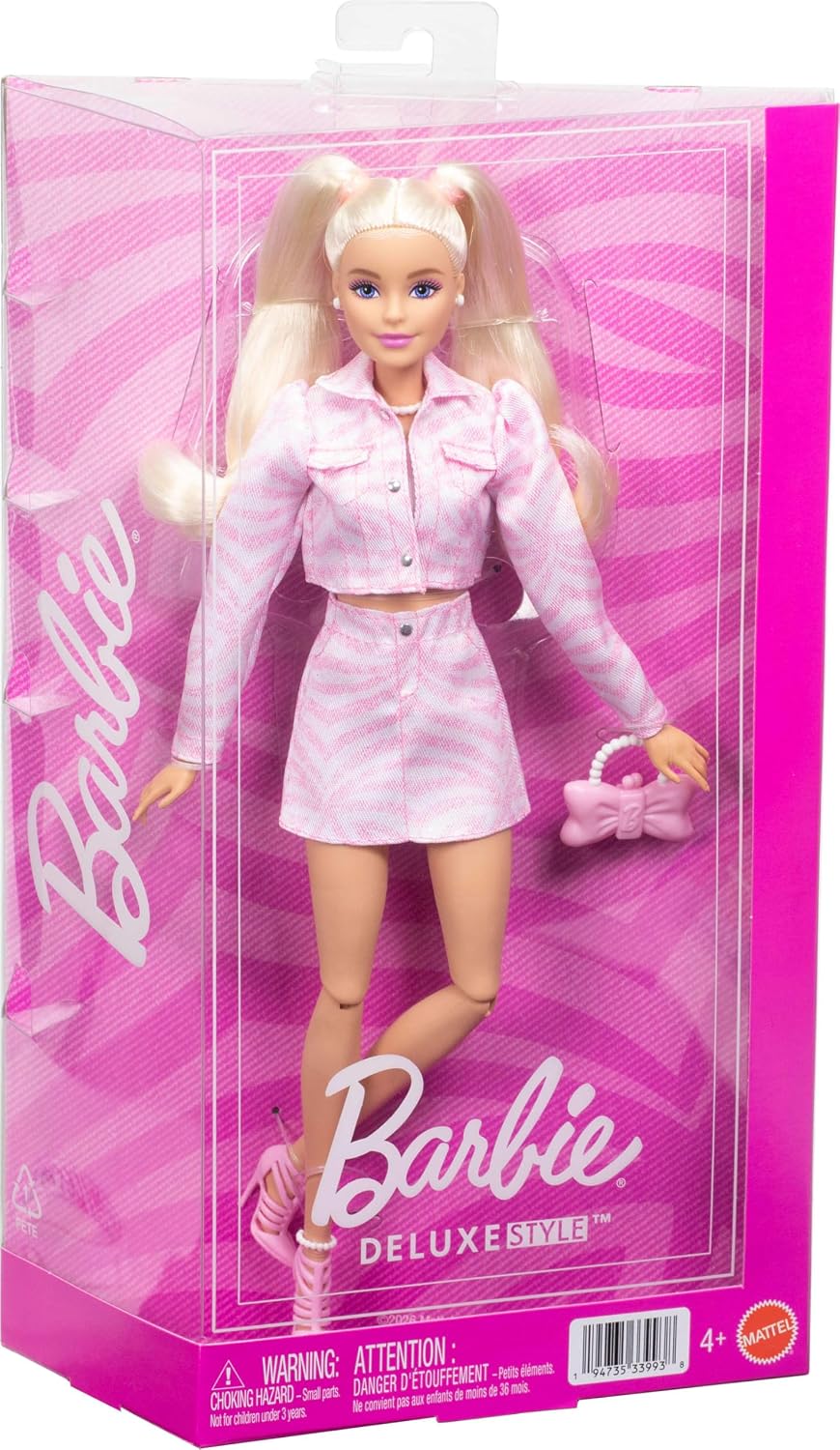 Muñeca Barbie Deluxe Style #9 con Cabello Rubio y Atuendo de Mezclilla Rosa