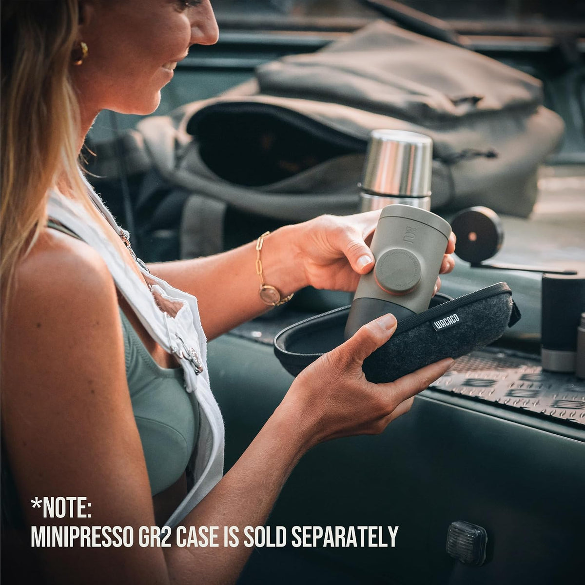 WACACO Minipresso GR2 - Cafetera portátil para café molido, verde oliva