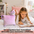 LUNAMIRA Almohada de felpa de gato para niños – Bonita almohada de peluche de gatito morado, 16 x 14 pulgadas para acurrucarse a la hora de dormir y noche de cine, funda lavable con cremallera