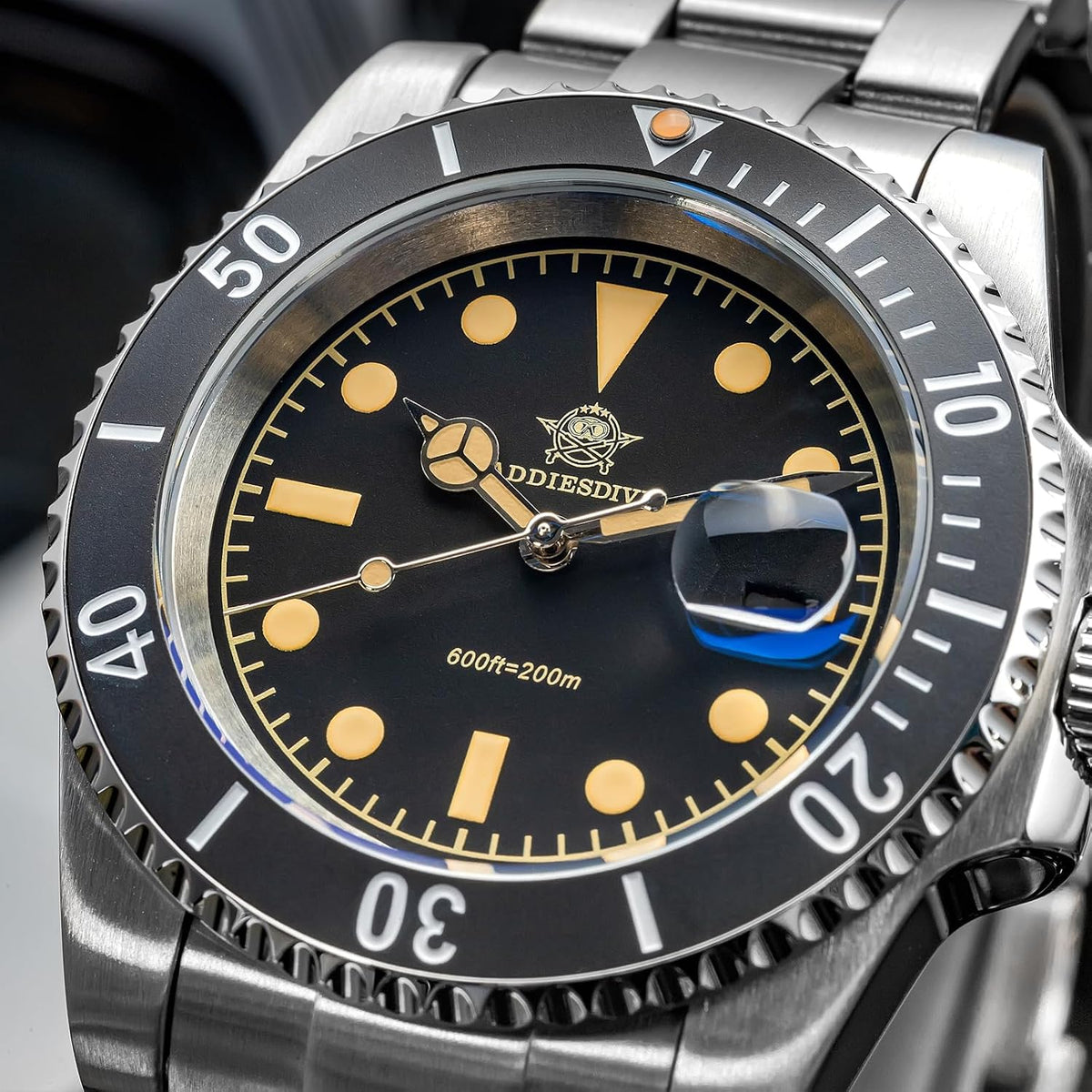 ADDIESDIVE Reloj de Cuarzo para Hombre de 41mm, Correa de Acero Inoxidable, Reloj de Buceo