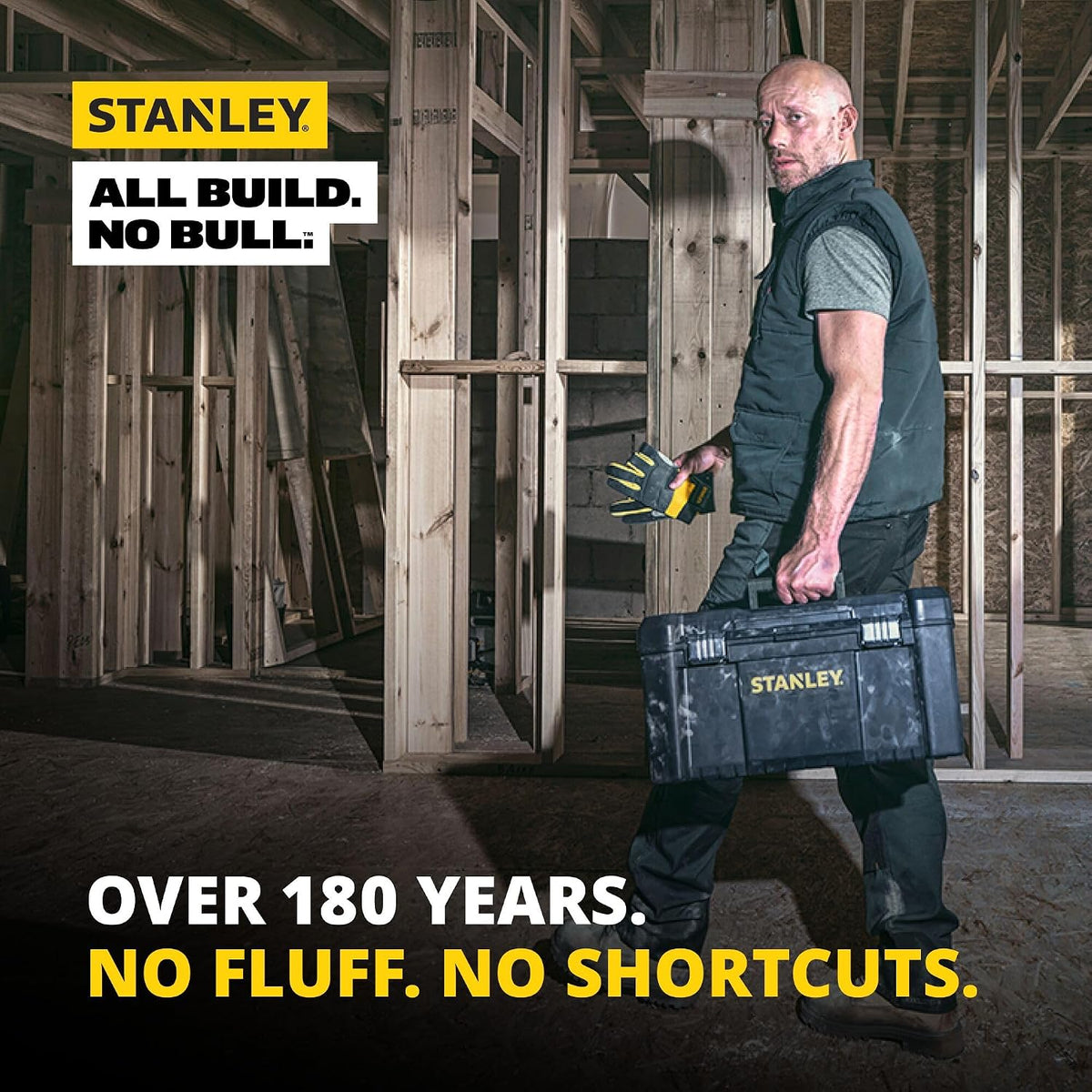 STANLEY Caja de herramientas portátil de espuma estructural de 28 pulgadas