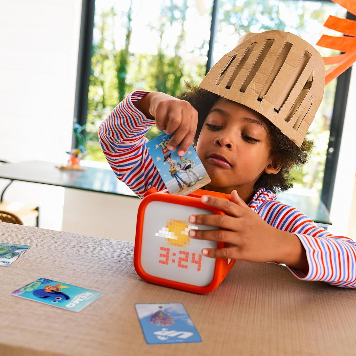 Reproductor YOTO (3ª Gen.) + Crea tu propia tarjeta – Altavoz Bluetooth para niños, dispositivo todo en uno sin pantalla para historias, música, podcasts, radio, ruido blanco, termómetro, luz nocturna